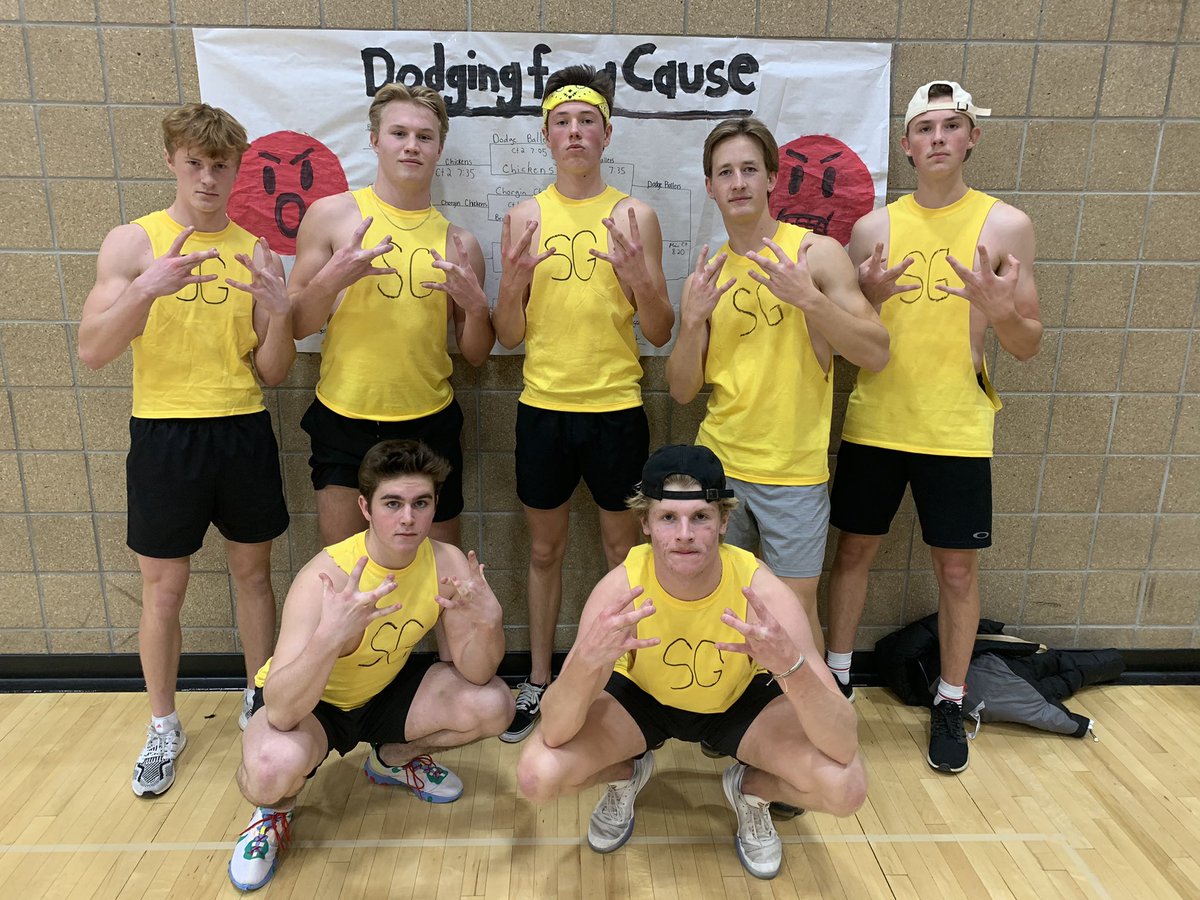 The champs may only have 7 players pictured here, but I think there may of been an 8th on their side all night💛
#ForACause #SeanStrong