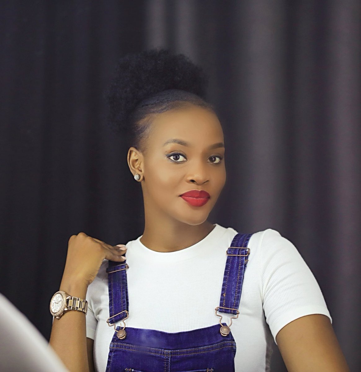 S_Kahumuza's tweet photo. +1 today. 

You know what they say that there are years that break you and then those that make you. 

26 did both. I am in total awe of God’s faithfulness. I look back at everything I hoped to achieve by now and I have and this I know God is not done with me yet 💝 https://t.co/h446SNQ7GK