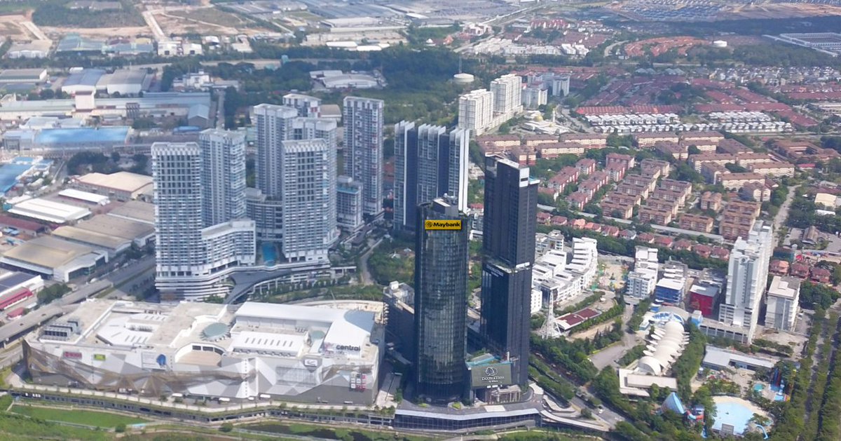 StarProperty tweet media