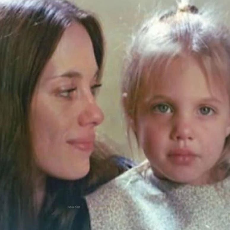 frasesfandomx's tweet photo. Post de apreciación a #MarchelineBertrand madre de Angelina Jolie. https://t.co/zwXpIiwpIw