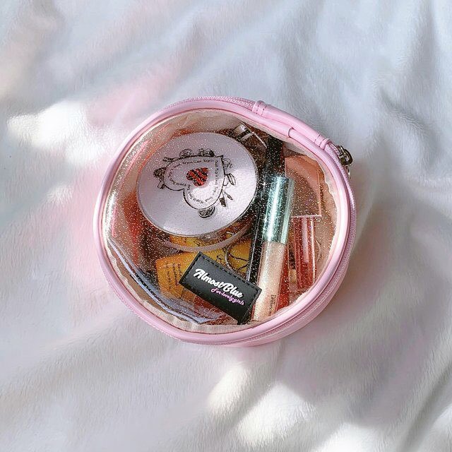 ked_mimi's tweet photo. สินค้าพร้อมส่ง - TWINKLE CANDY CIRCLE POUCH
👉เป๋า 580
🎁ส่งแฟรช
✅คละได้ทั้งร้าน
-ราคาเต็มแบบพรี 680-
#พร้อมส่ง #เกดมิมิพร้อมส่ง #ripไอดอ #ชี้เป้าโปรถูก #IZRO #ALMOSTBLUE #กระเป๋าสะพายข้าง #กระเป๋าเกาหลี #กระเป๋าแฟชั่น #กระเป๋า https://t.co/bfx2Oxknzn