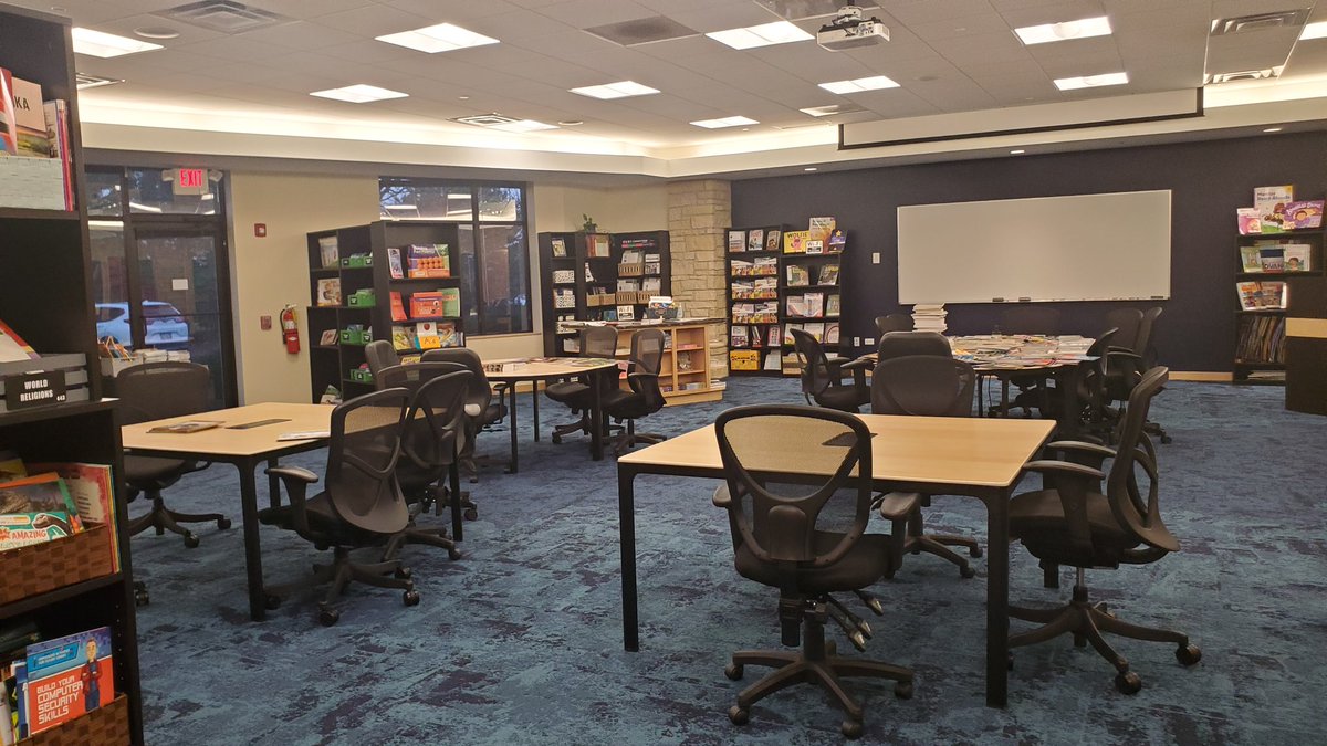 It's the happiest time of the year! We had the opportunity to pick out our mentor texts for our 4th grade dual language curriculum! Absolutely love going to <a href="/Customedu/">Custom Education Solutions</a> ! Such a wonderful,  magical atmosphere full of authentic Spanish texts and Culturally Relevant literature!