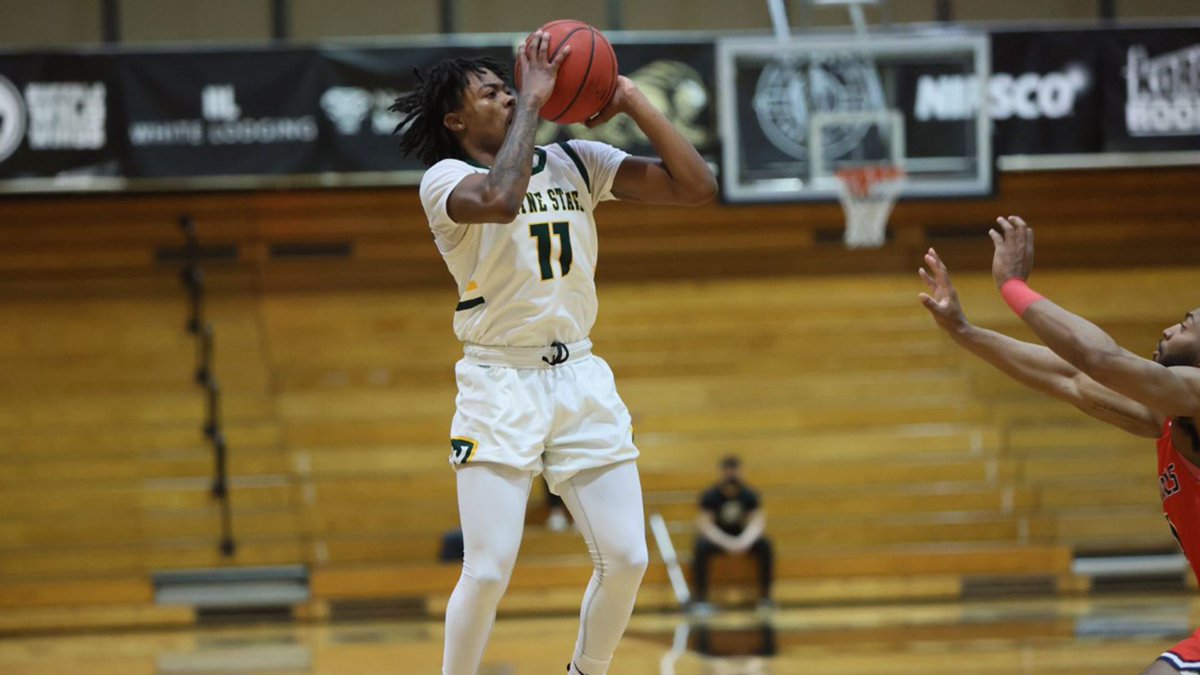 #WarriorMBB:  Late Bucket Gives Men's Basketball 68-66 Win Over Lewis

bit.ly/3Ht7nKt

#WarriorStrong