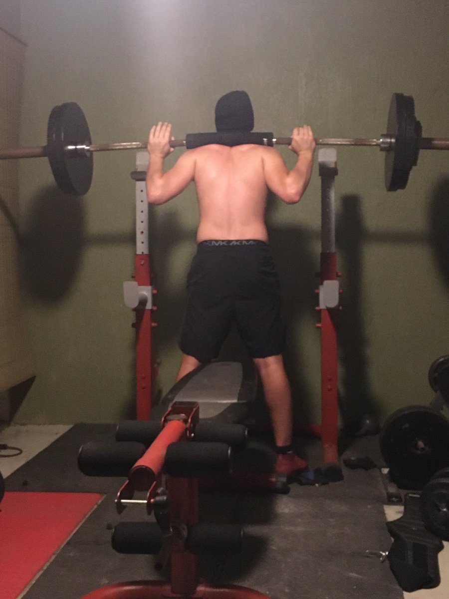 ZacharyPleuss's tweet photo. Don’t matter what time it is….never an off day! #allwaysworkin https://t.co/MMO9hiL1VF