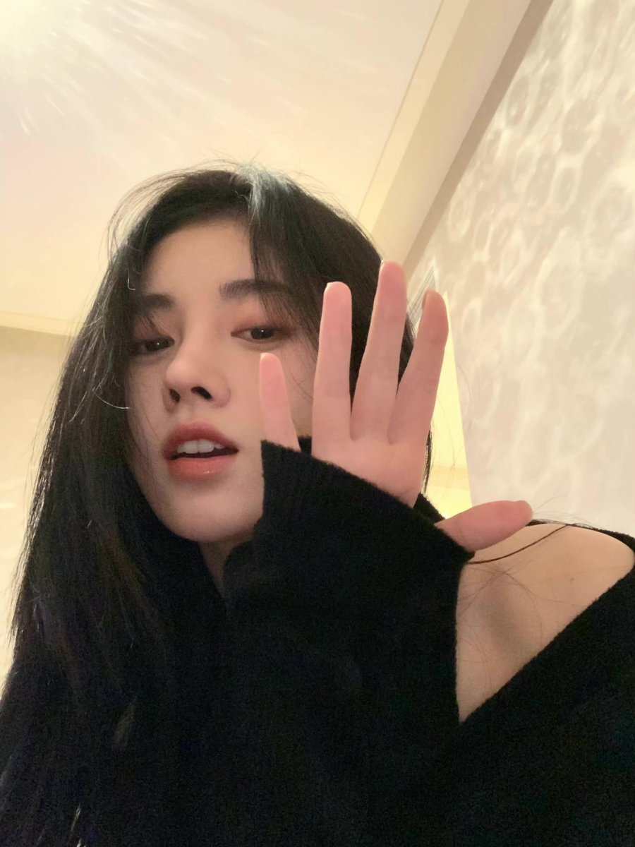 jingyipics's tweet photo. 211117 ♡ weibo update https://t.co/Ka0oAyd2vY