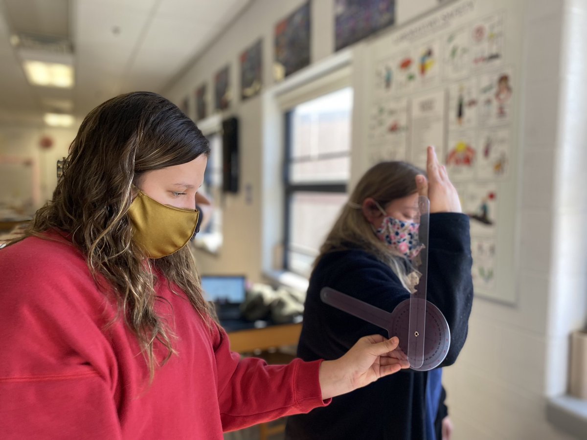 LCHSBioMed's tweet photo. Future PTs or PTAs???? Range of Motion Lab… #ROM #goniometers #AllinLC #BioMedFam https://t.co/yB6gCwzyw4