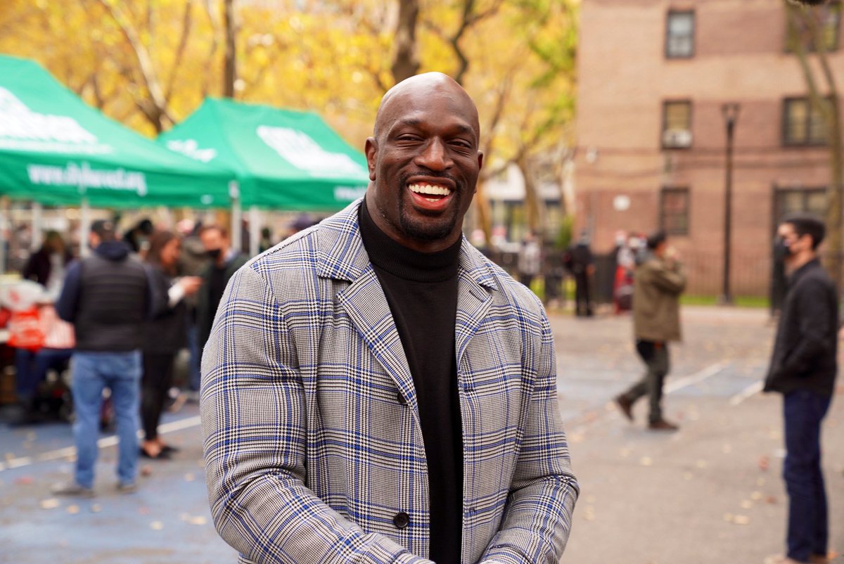 Titus O'Neil tweet media