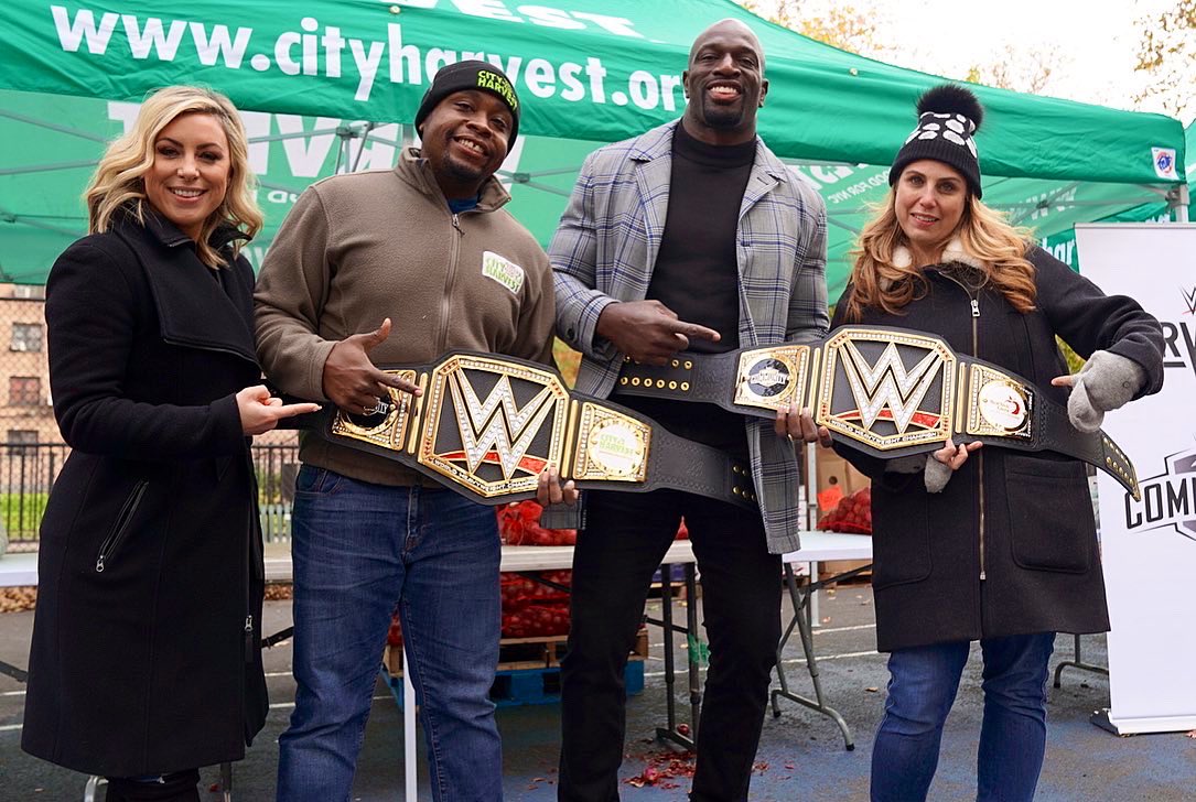 Titus O'Neil tweet media