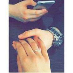 میں اس کی جان 💓🌹
اور وہ میرا سارا جہان⁦❤️⁩⁦❤️⁩⁦❤️⁩🙈

🌹🌹🌹🌹Syeed Zadi