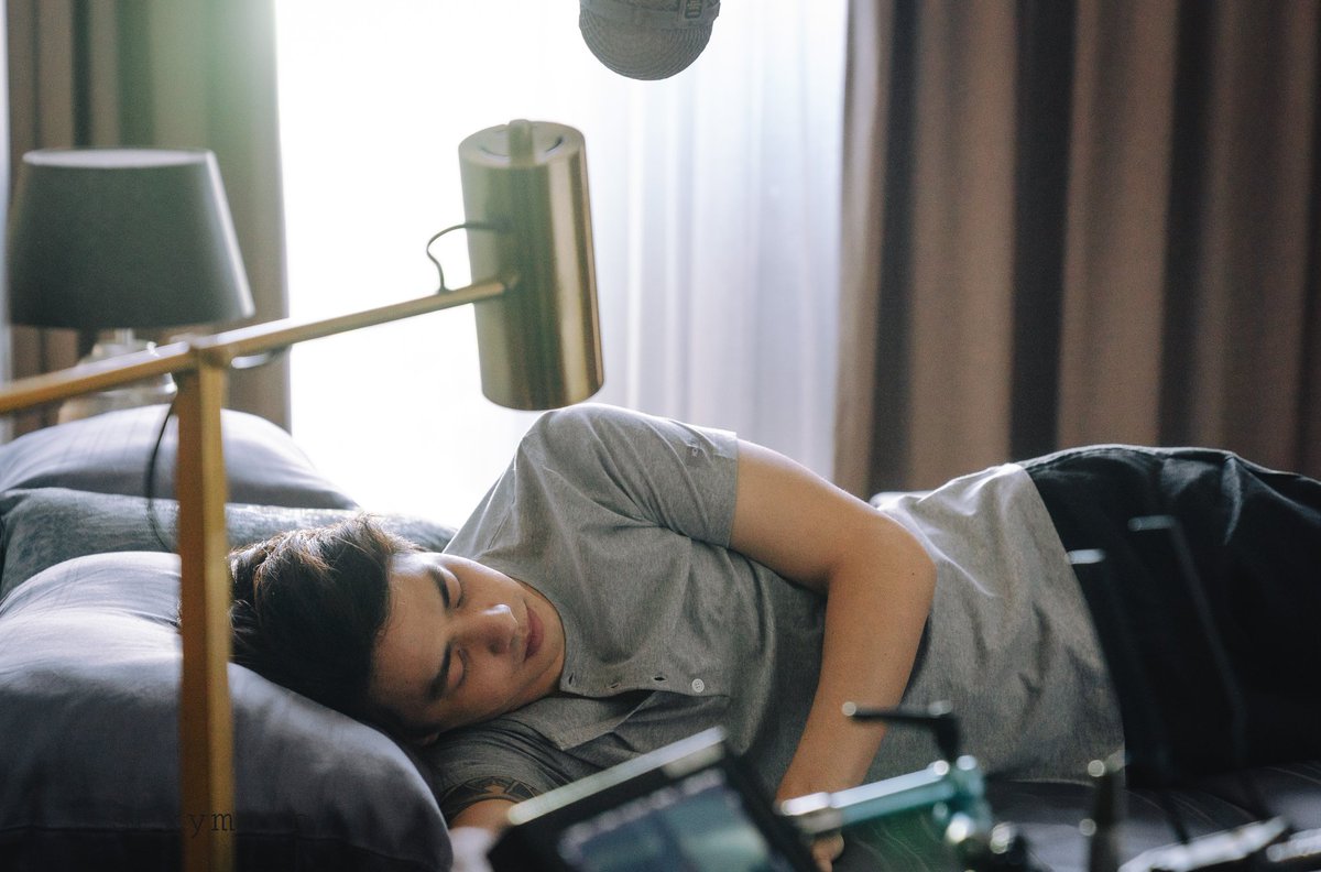 sexymorn tweet media