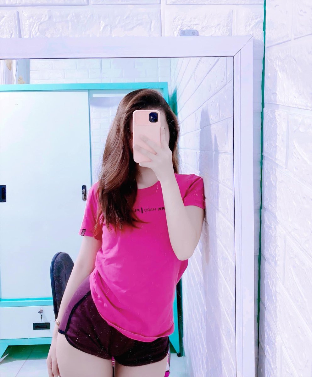 Chenchen9925234's tweet photo. Thật ra xinh đẹp không khó... Chỉ cần ảo tưởng là xong :))) https://t.co/mjwgIjfdRg