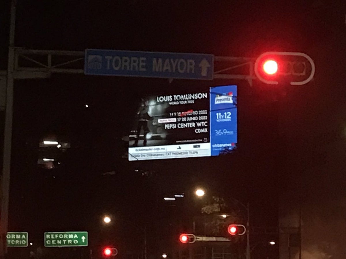 LouisMxOficial_'s tweet photo. Publicidad sobre el tercer show de Louis en nuestro país, en las calles de la Ciudad de México. 🇲🇽

© weekndlouist https://t.co/B2PJ0XSvQS