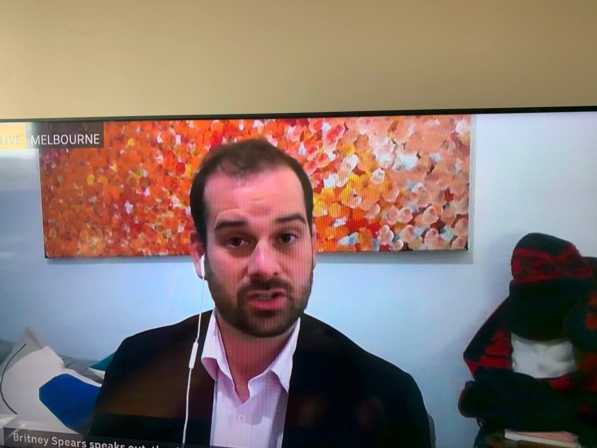 RedJules4's tweet photo. Noice choice of artwork from a journo who can’t choose the right words... #InTatters #auspol #springst https://t.co/UH6mpAkMWL
