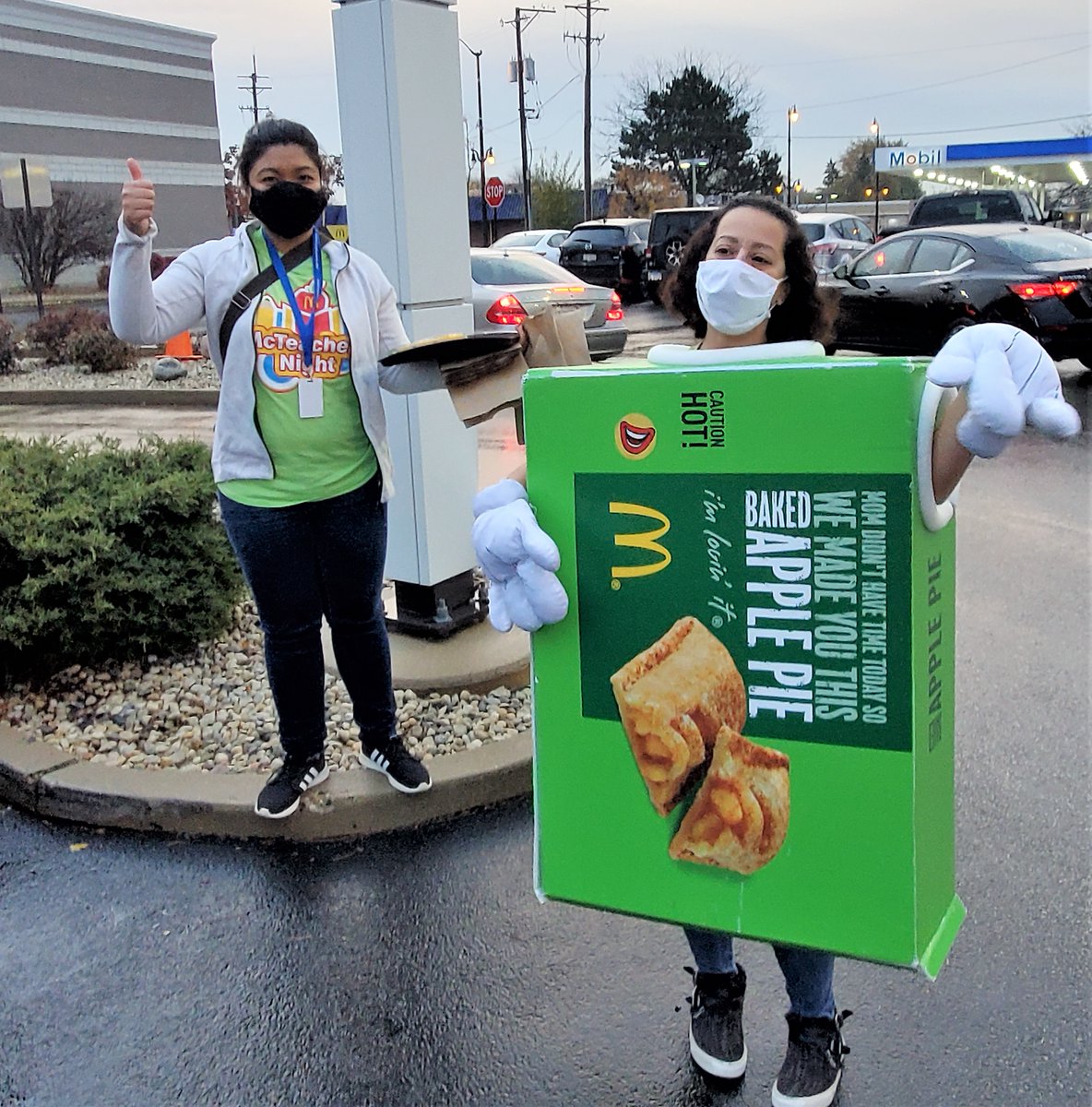 NTDSE's tweet photo. Thank you to Skokie @McDonalds  as well as our staff, families, and community for making our NTDSE McTeacher Night a huge success!

#NTDSEmpowers 

@PerryNTDSE @MarieESheedy @Sanita_EdD @Kristin_NTDSE @ECEFrancescaP @DolphinsMrs @tanya_younan @RobertaKruszew2 @TheCoachingLane https://t.co/yirq9WE89l