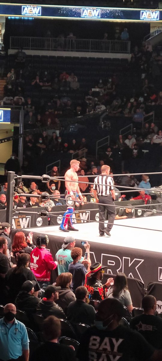 GDoubles83's tweet photo. @1GatedCommunity @LoganLaroux Great Showing Tonight On Aew Dark https://t.co/V69mC7xUAq