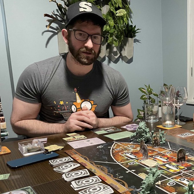 When I&rsquo;m not fucking butts I&rsquo;m sacrificing cruise ship passengers to dark eldritch gods https://t.co