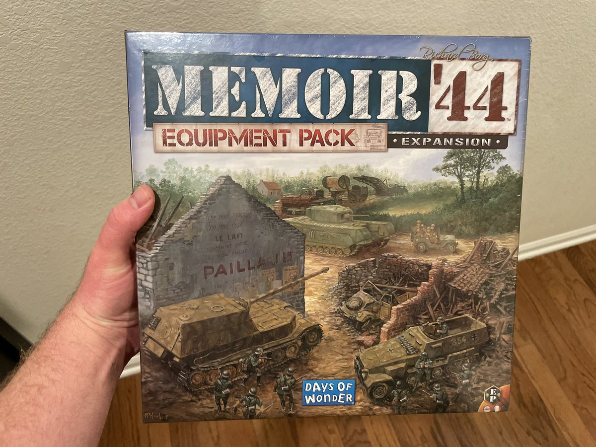 Grail Game arrived today!  I’ve been hunting for this baby for forever, not wanting to pay the $200 eBay price and finally grabbed on <a href="/boardlandia/">Boardlandia</a> Black Friday sale!!!!