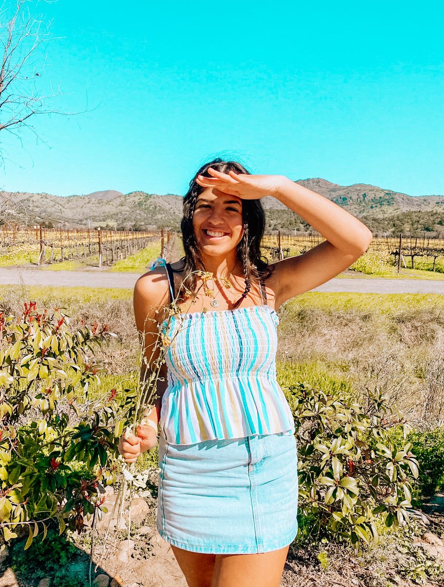 BIG CONGRATS to our sister <a href="/nataliagazi1/">natalia🌻</a> for being elected to the <a href="/UNLVPHC/">unlv panhellenic</a> executive board as the 2022 Director of Programming! 🦋💛