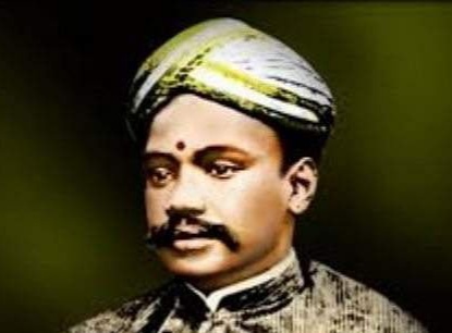 AIRMADURAI's tweet photo. வ.உ.சி : சுதேசி , வழக்கறிஞர், எழுத்தாளர், பேச்சாளர், சுதந்திரப் போராட்ட வீரர். 
இவரின் துணிவை, நீதிபதி ஃபின்ஹே,“வ உ சி யின் பிரசங்கத்தையும் பாரதியின் பாட்டையும் கேட்டால் செத்த பிணம் உயிர் பெற்று எழும் " என்றார்.

அவரின் நினைவு தினம் இன்று

#AzadiKaAmritMahotsav 

தொடர் #20. https://t.co/9jZ4NePMto