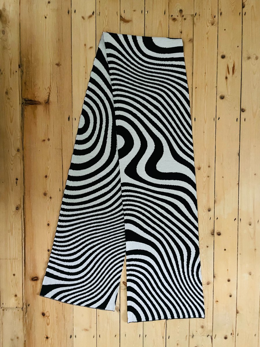 Stefanie Posavec tweet media