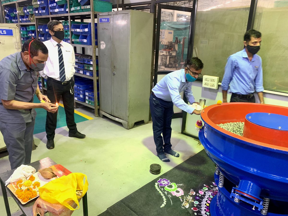 IndiaStauff's tweet photo. Today we have installed a new Vibro Deburring machine to increase our production of flanges and provide a prompt service to our customers.
#stauff #stauffindia #hydraulics #deburring #machine https://t.co/sQul5OH4p0
