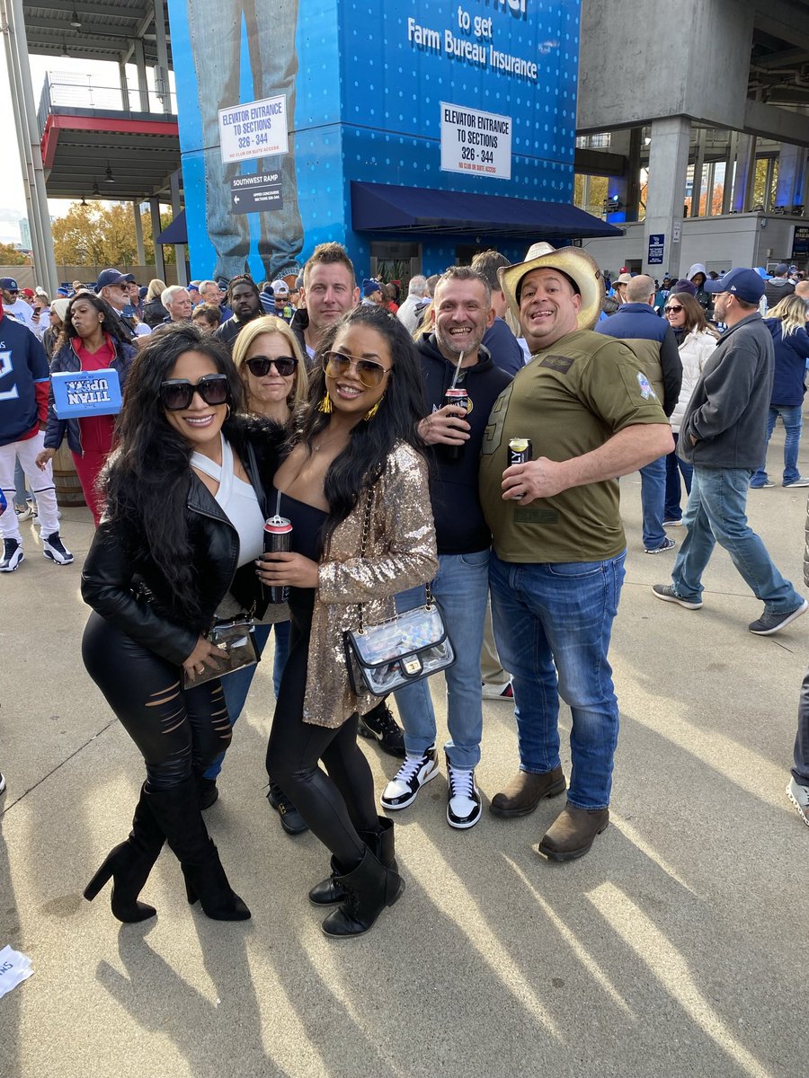 staceymo1983's tweet photo. Saints may have taken a L but our good time didn’t 🤷🏽‍♀️ https://t.co/YCp1hwa1lT