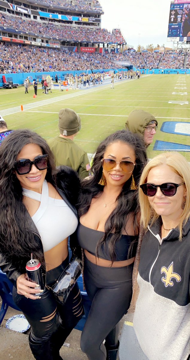 staceymo1983's tweet photo. Saints may have taken a L but our good time didn’t 🤷🏽‍♀️ https://t.co/YCp1hwa1lT
