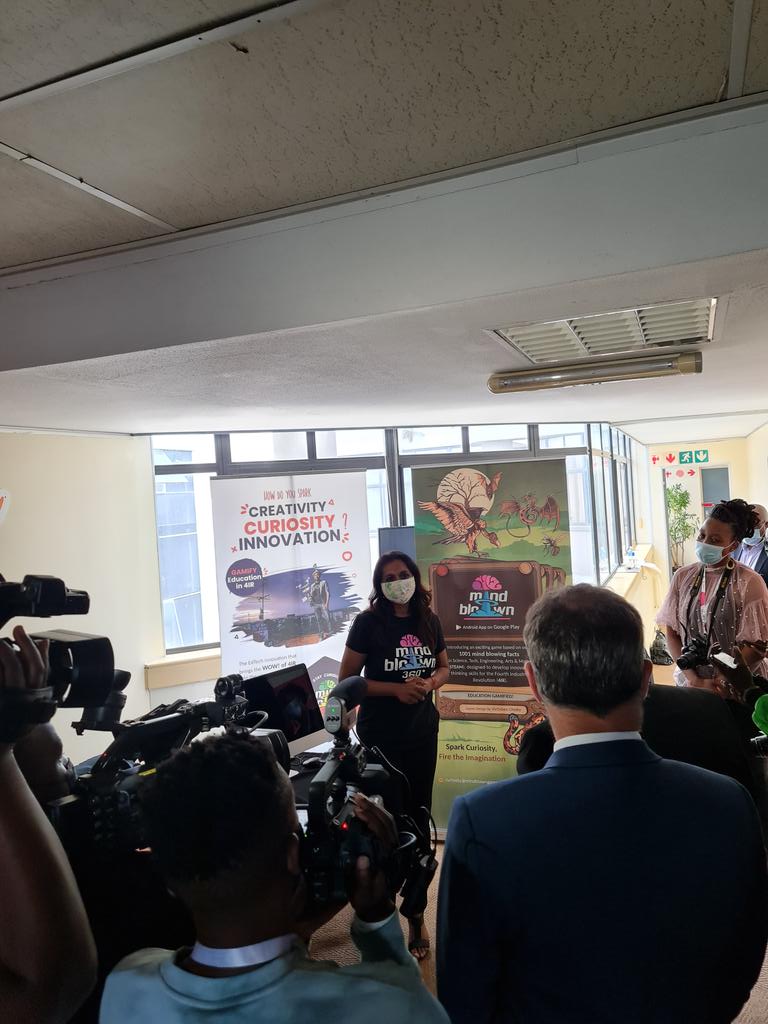 MartinFeinstein's tweet photo. Head of Co-operation at @EUinSA Mr Bernard Rey, visiting digital innovators at the @Seda_dsbd supported SmartXchange Durban to mark the launch today of the EU  @EDSE_programme supported #YouthChallengeFund. #youthfunding #Sefa #NYDA https://t.co/5Rg89FqxYO
