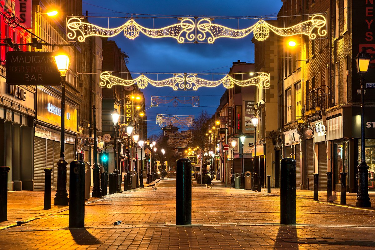 PatKennyNT's tweet photo. Could we be looking at a lockdown with Christmas around the corner? We discuss now with @McConnellDaniel #COVID19 https://t.co/sbG34EHNWM