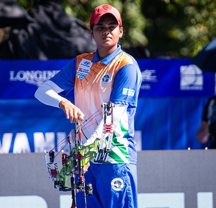 Media_SAI's tweet photo. JYOTHI WINS GOLD🎊🤩

🇮🇳's Compound Archer @VJSurekha defeats 🇰🇷's Oh Yoohyun 146-145 in the Final 

With this she wins 2 medals  (Individual &amp; Mixed Team) and takes 🇮🇳's 🏅 tally to 3️⃣ at the ongoing Asian 🏹 C'ships 2021

Send in your congratulations 👇&amp; Stay tuned for more!! https://t.co/LXgSNLkHWf