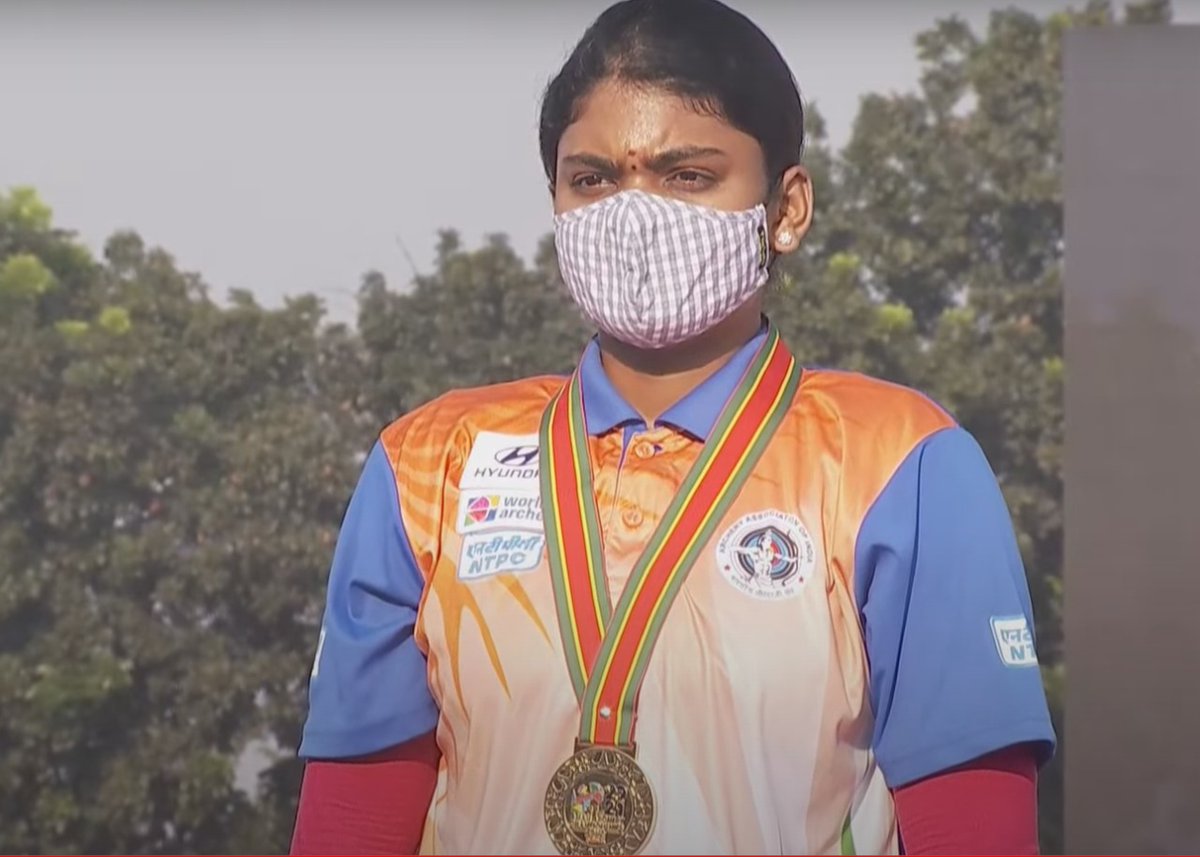 Media_SAI's tweet photo. JYOTHI WINS GOLD🎊🤩

🇮🇳's Compound Archer @VJSurekha defeats 🇰🇷's Oh Yoohyun 146-145 in the Final 

With this she wins 2 medals  (Individual &amp; Mixed Team) and takes 🇮🇳's 🏅 tally to 3️⃣ at the ongoing Asian 🏹 C'ships 2021

Send in your congratulations 👇&amp; Stay tuned for more!! https://t.co/LXgSNLkHWf