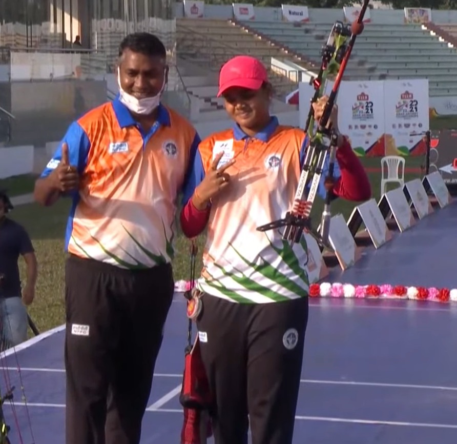 Media_SAI's tweet photo. JYOTHI WINS GOLD🎊🤩

🇮🇳's Compound Archer @VJSurekha defeats 🇰🇷's Oh Yoohyun 146-145 in the Final 

With this she wins 2 medals  (Individual &amp; Mixed Team) and takes 🇮🇳's 🏅 tally to 3️⃣ at the ongoing Asian 🏹 C'ships 2021

Send in your congratulations 👇&amp; Stay tuned for more!! https://t.co/LXgSNLkHWf