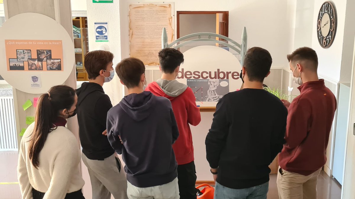CulEmprendedora's tweet photo. El martes en la Residencia Universitaria Juan XXIII realizamos la primera acción de @CulEmprendedora  Universidad en las Residencias Universitarias Junta de Extremadura  #residenciascreativas #activaturesi #ceuniversidad @infouex @Junta_Educacion https://t.co/bbyfEadikH