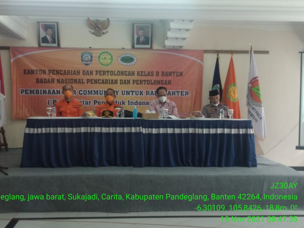 rapitangsel's tweet photo. Pembinaan SAR Community untuk RAPI Banten

Anyer, 18-20 November 2021

#basarnas #sinergi #banten #PRB #kolaborasi #kamihadir #satgaskom #pantauelshinta https://t.co/oOQDtzYhlI