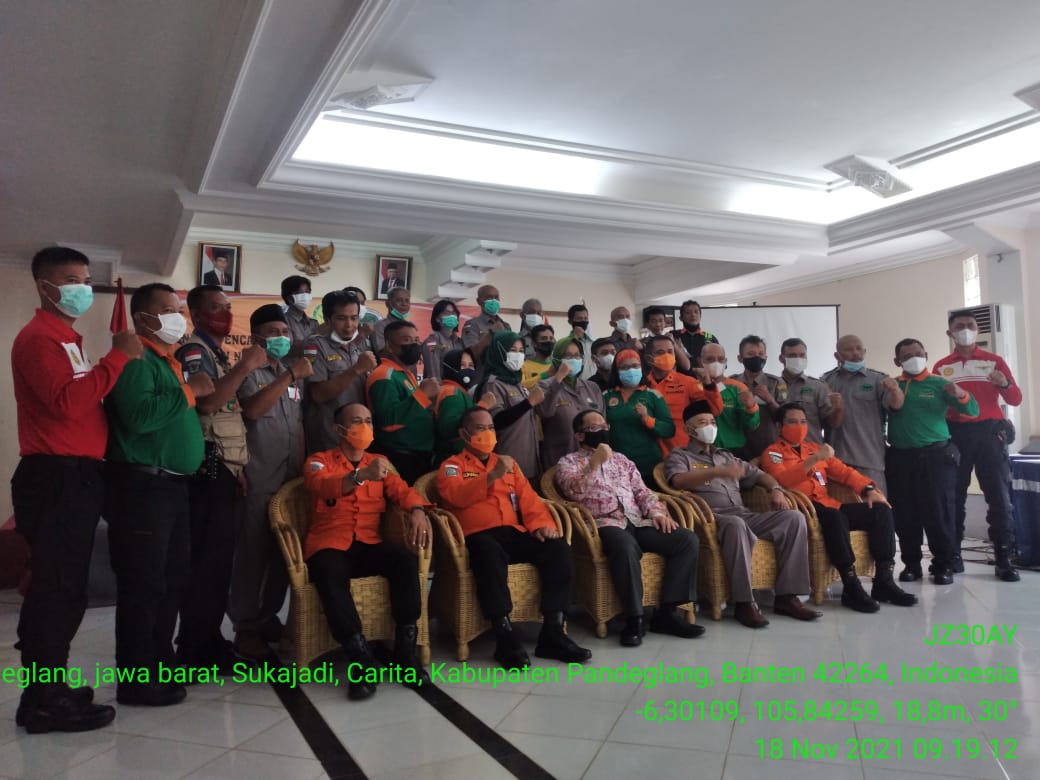 rapitangsel's tweet photo. Pembinaan SAR Community untuk RAPI Banten

Anyer, 18-20 November 2021

#basarnas #sinergi #banten #PRB #kolaborasi #kamihadir #satgaskom #pantauelshinta https://t.co/oOQDtzYhlI