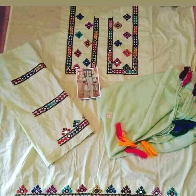 white christmas dresses Sindhi Stitch Hand Embroidered Kurtis | Traditional Cotton Wear main image 1