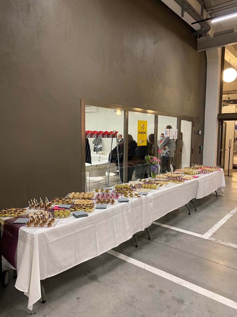 KM0_info's tweet photo. Nous avons eu le plaisir d’accueillir la Tournée de l’Entrepreneuriat pour Tous de @Bpifrance !
Au programme : des accompagnements à la création d’entreprise et au développement d’activité de son projet🤝
Un moment riche pour nos jeunes entrepreneurs !
#entrepreneuriatpourtous https://t.co/rRFYcAVJ3c