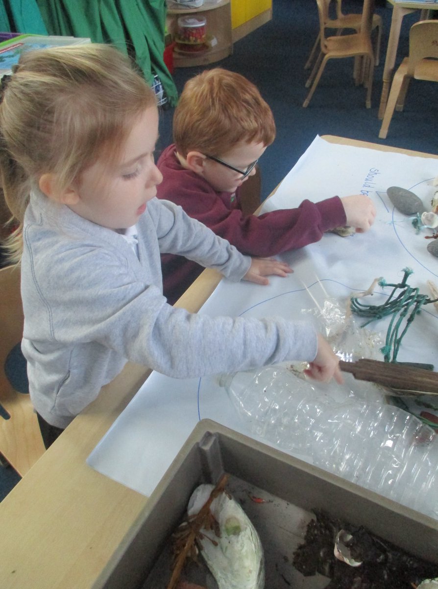 StrachurP's tweet photo. Numeracy in P1-4 linked to their IDL topic  - sorting waste collected from the beach. #strachur #cowalschools #savetheplanet #abc_OCTF #reallife #howcanwehelp #weeclass https://t.co/HLJ2KD6Xss