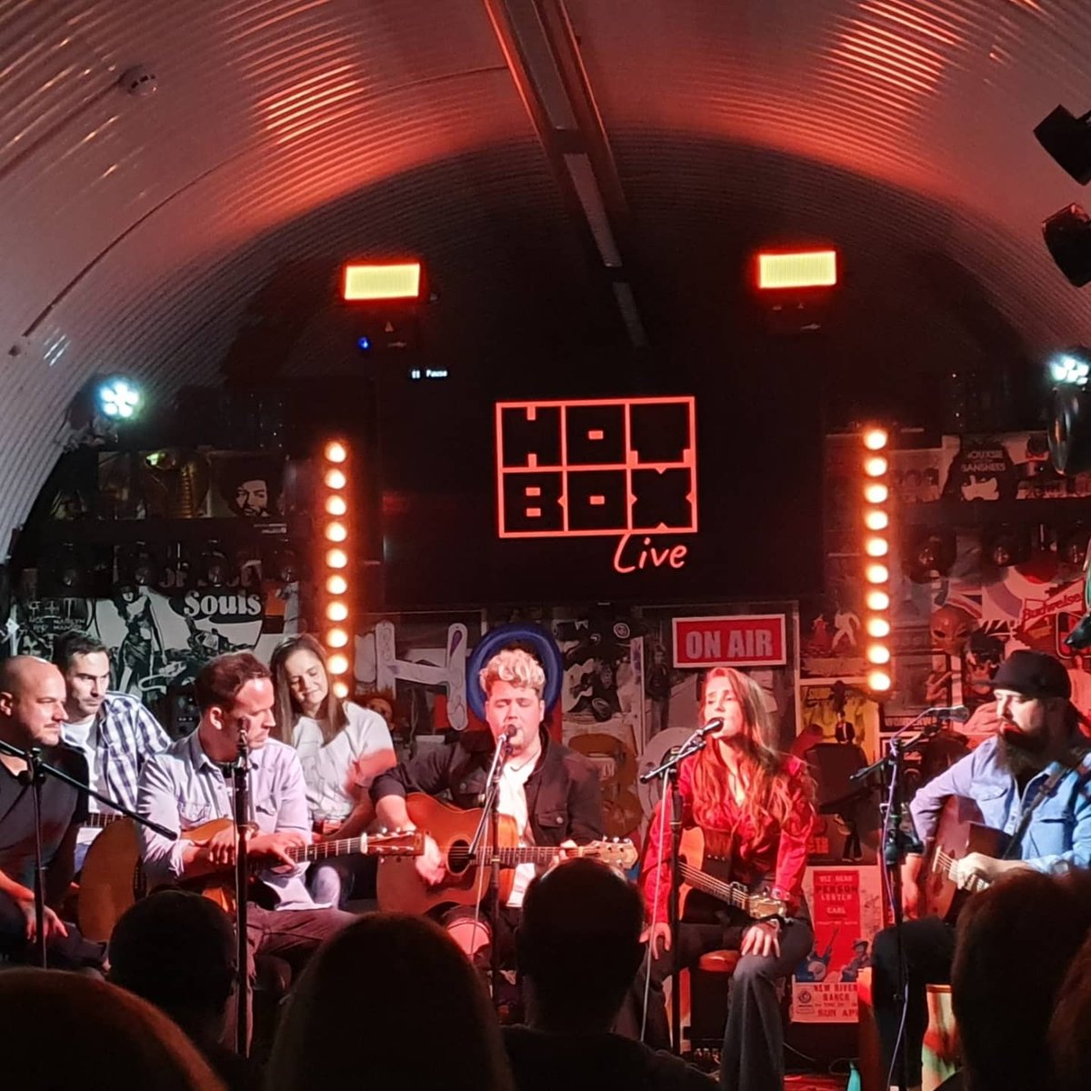 FrancesOfficial's tweet photo. Amazing evening at @HotBoxLiveEvent seeing @TimProtteyJones @Thejakemorrell @poppyfardell @JacksonLineBand great music, hilarious banter, best venue in Essex, probably the Country. We need more of this. Not sure why Jake has a blue halo😂 #ukcountrymusic 
#ukcountry
#greatmusic https://t.co/K4Hl3h25Cu