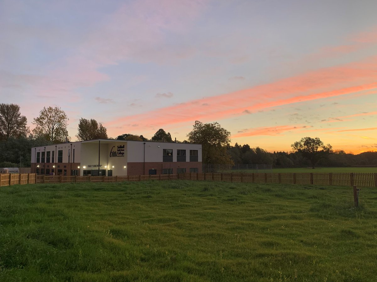 Modulek_LTD's tweet photo. Beautiful images taken at sunrise at @sfcsapply   last week, showcasing one of our completed projects. A smart #Science_and_Study_Centre 

#modulek #construction #schoolconstruction #schooldesign https://t.co/ymKfEbjXPI