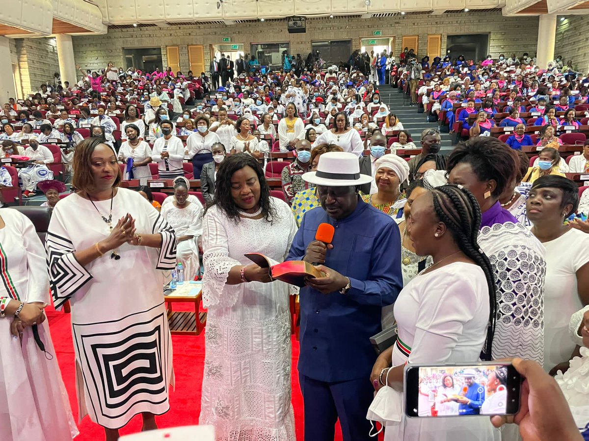 AlionyaRoseline's tweet photo. Azimio Ni lile lile la Umoja.
Women are shaping this country
@TheODMparty 
@OdmWomen 
@RailaOdinga https://t.co/AQBGyy3v9a
