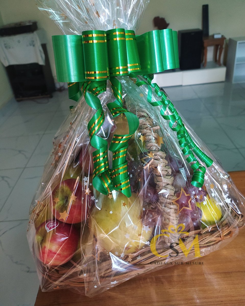 Cadeauxsurmesur's tweet photo. Un peu d'énergie pour vous envoyer des ondes positives en cette nouvelle journée... 💪🏾
-
#energy #niceday #panierbio #fruity #servicedecadeauxcameroun #cadeauxsurmesure https://t.co/k9FwwWnO0H