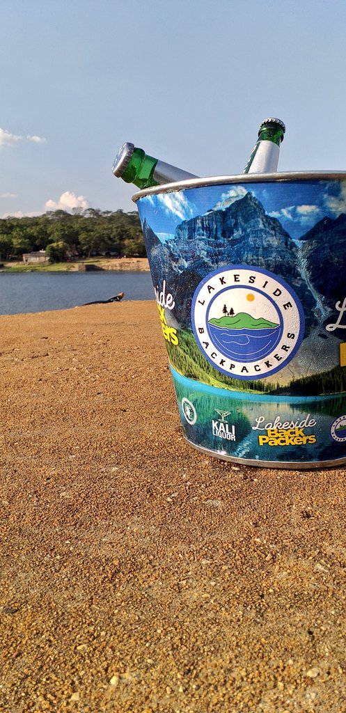 Lakeside tweet media