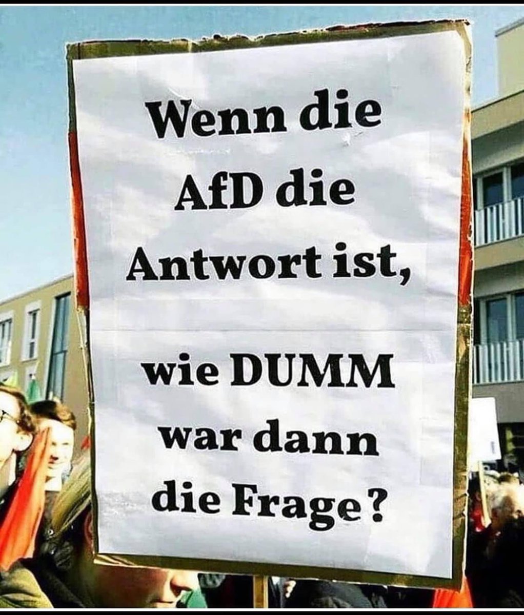 Whitecat1971's tweet photo. @Karl_Lauterbach https://t.co/6RZsy8Mxh7