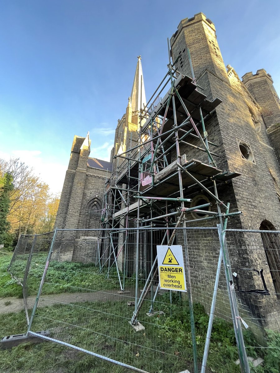 Abney Park church restoration really getting going this morning