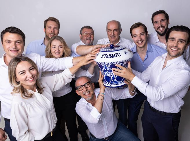 ItalianQuality's tweet photo. 📌 #MemberNews L’Amarena e la “new entry” Zenzero Fabbri vanno alla conquista dell’America! 🇮🇹➡️🇺🇸
Il Socio @Fabbri1905 ha deciso di puntare sull’e-commerce cavalcando l’onda dell’#innovazionedigitale. 📲 Vai alla news👉🏽https://t.co/RENgu4SHCQ https://t.co/Yr8N69Pzn8