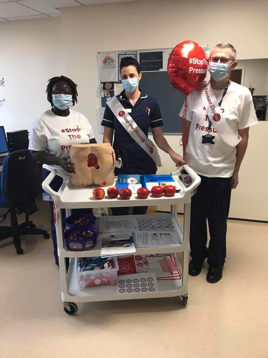 MidYorksTVN's tweet image. ⛔️ #stopthepressure Day at Dewsbury⛔️

Watch out for Mark, Nchima and I’ll be popping in and out. If you see us, come say Hi! 

We are educating around pressure ulcer prevention…..we’ll be asking questions, and they may be a little treat in it for you ☺️☺️ @DewsHospital