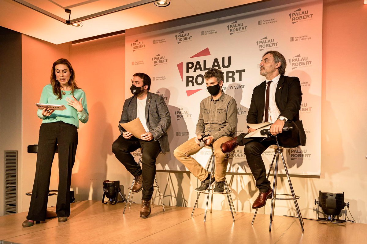 accentsocial_'s tweet photo. Moltes gràcies a @RezeroCat per convidar-nos a l’acte de celebració del seu 15è aniversari. Ens emociona poder formar part del canvi i treballar de forma conjunta per aconseguir l’objectiu #ResiduZero.
📸Imatges: Marta Amat/#Rezero
#Sostenibilitat #Rezero2021 #PremisRezero2021 https://t.co/KNKmK4sHYn