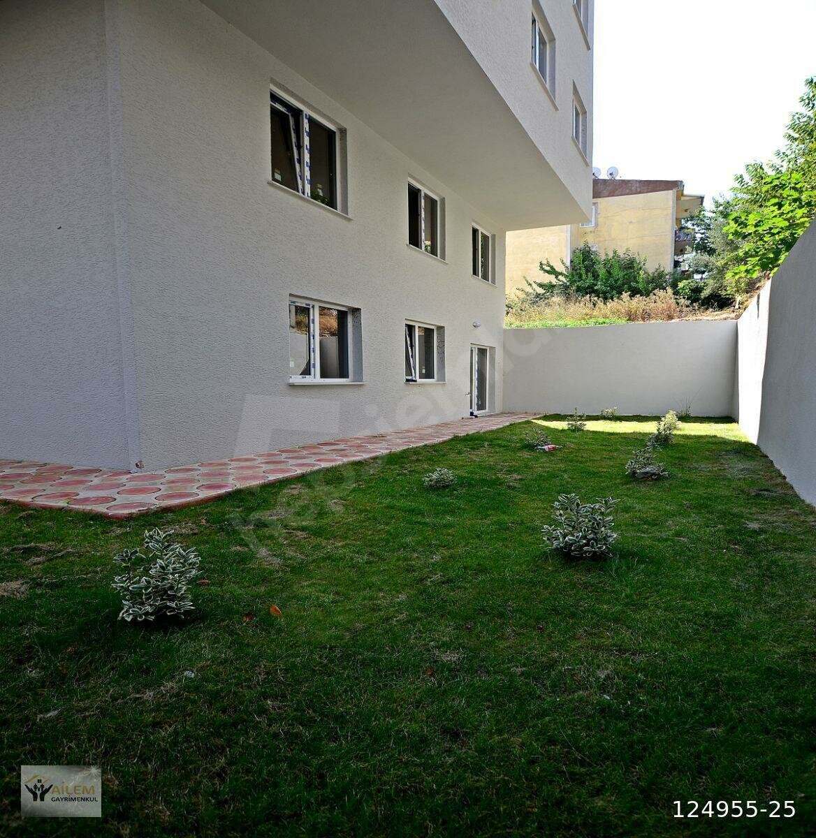 siteilanlar's tweet photo. 📍Ailem Gayrimenkulden Beylikdüzü'nde ultra lüks kelepir 2+1 daire

👤GÖKHAN AYDEMİR
📌AİLEM GAYRİMENKUL
📞0530 786 66 71

#️⃣ İlan No:#1003837
ℹ️ https://t.co/GB6p8TsRGj

#emlak #daire #satilik #kiralik #esenyurt #beylikdüzü #beylikduzu #büyükçekmece #istanbul #realestate #turkey https://t.co/5TOjZmYEbX