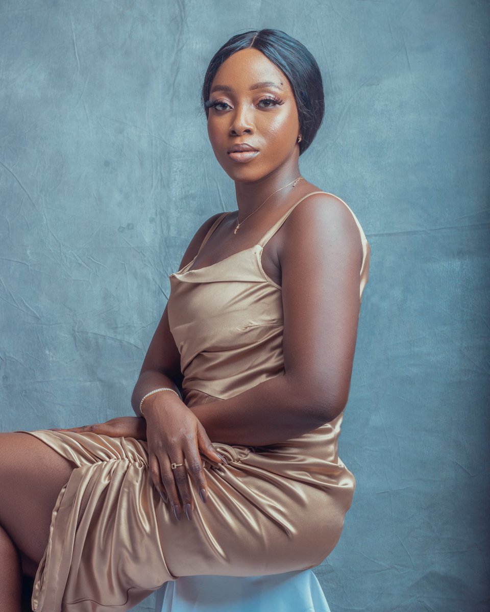 eveonyinye's tweet photo. I got balloons today 😌  
Happy birthday to me 😌🥰
Please say a prayer for me when this crosses your TL 🙏 
#birthdaygirl #happybirthdaytome https://t.co/vmrDxov0Mw